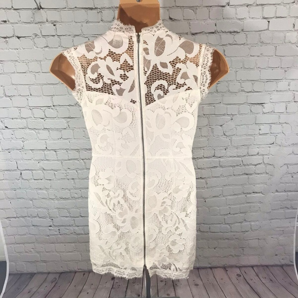 Sans Souci White Zippered Lace Dress Medium Size - Picture 4 of 8